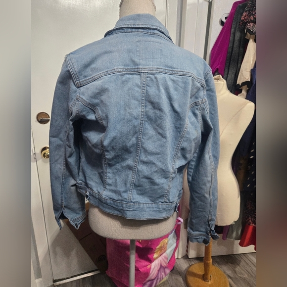 Social Standard By Sanctuary Denim Jacket Strerchy Sz Medium - Picture 6 of 10